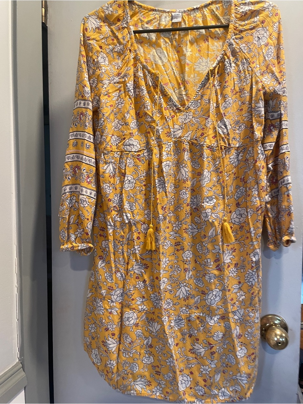 Old Navy Yellow Floral Long-Sleeve Tie-Front Dress size S